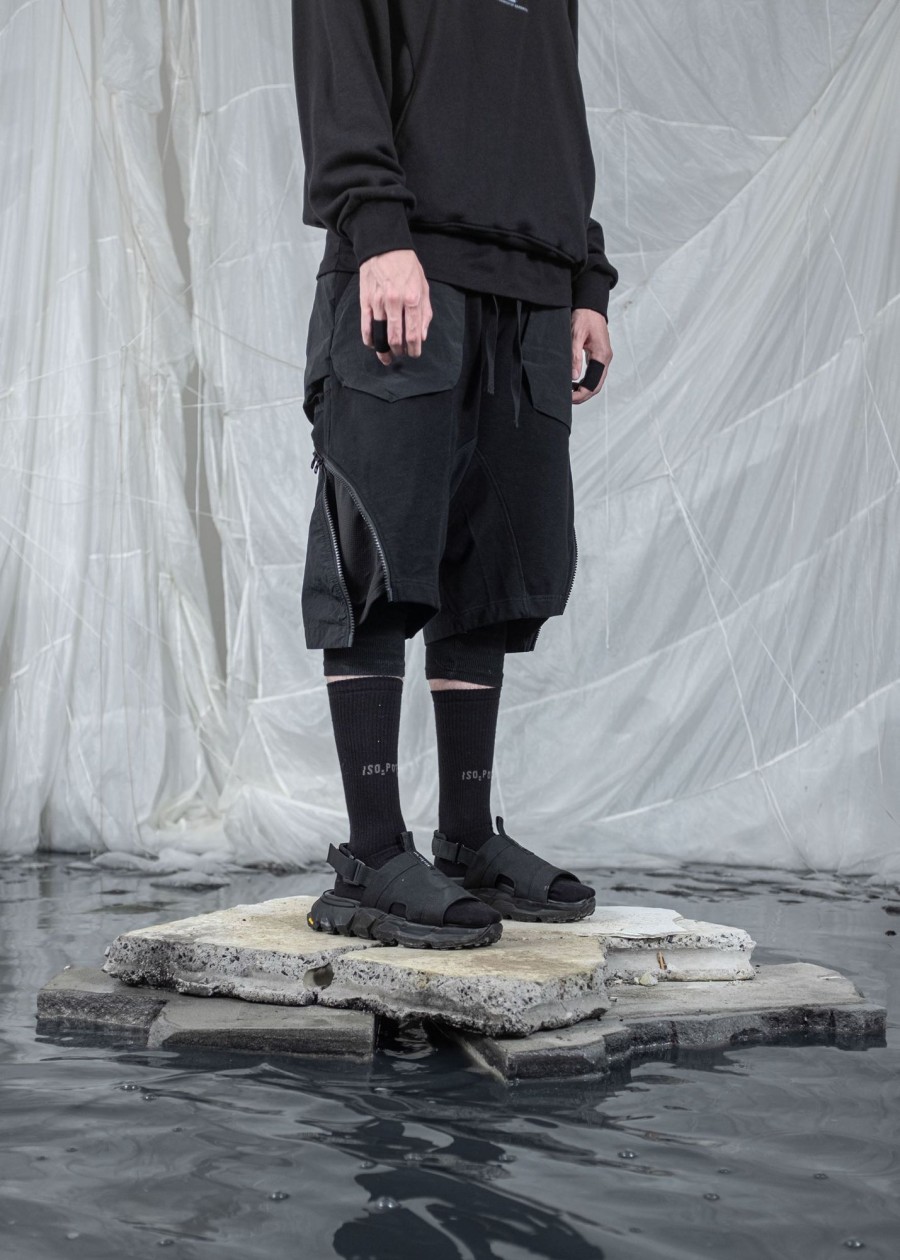 Men ISO.POETISM Pants | Shorts W. Mix Fabrics & Side Zipper Detail